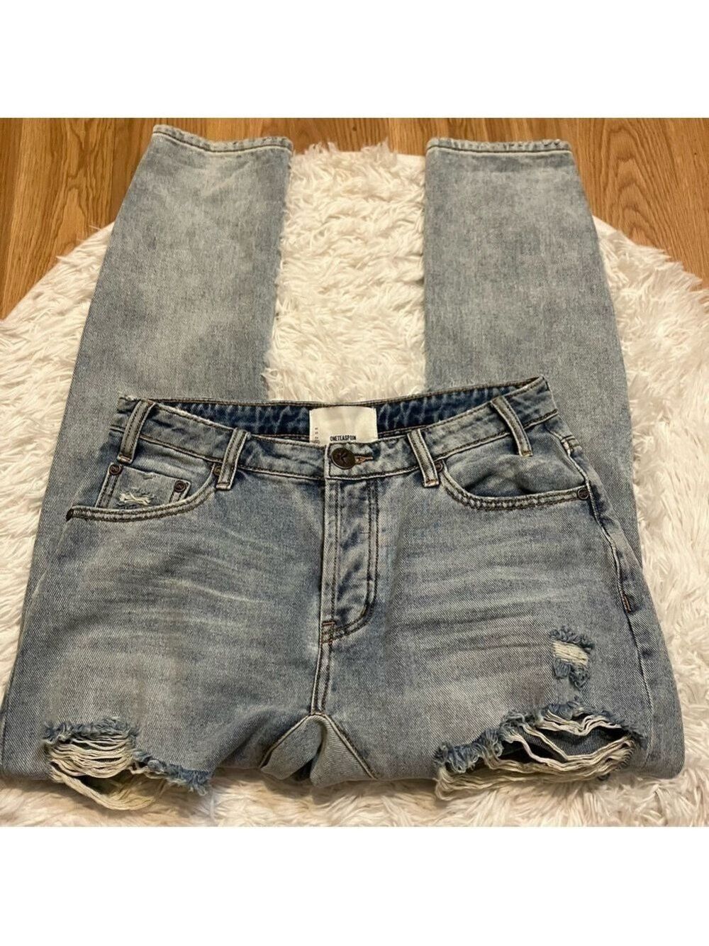 ONE Teaspoon Trashed Saints Boyfriend Jeans in Blue